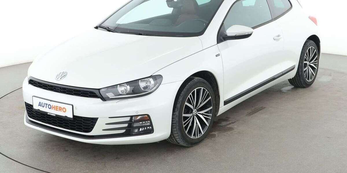 VW Scirocco 95.839 km 17.380 &euro; Laatzen 30880
