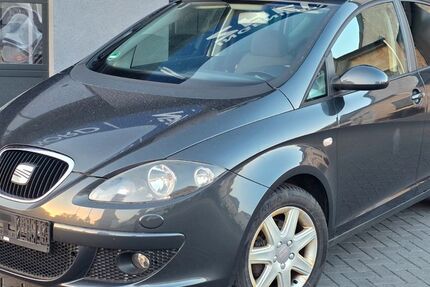 Seat Altea 200.000 km 3.490 &euro; Springe 31832