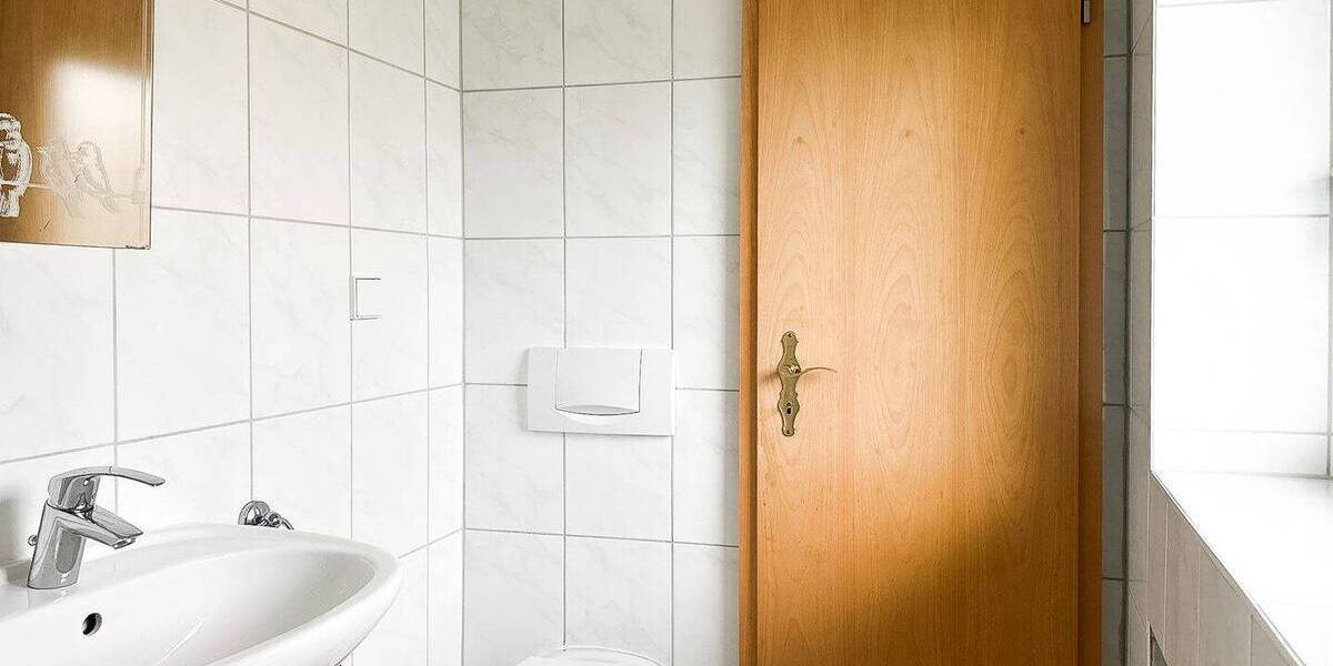 Etagenwohnung Hannover Groß Buchholz - 4 Zimmer, 145 m&sup2;, 1.500&euro; | Angebot:26902975