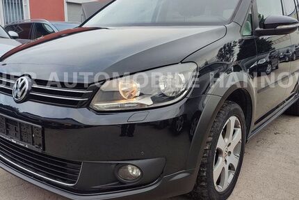 VW Touran 152.332 km 11.499 € Hannover 30419