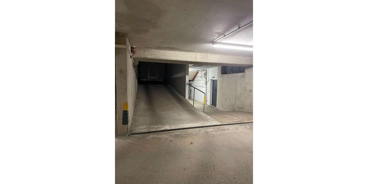 Garagen / Stellplätze Hannover Buchholz-Kleefeld - 75&euro; | Angebot:26070877