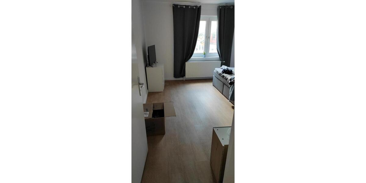 Etagenwohnung Hannover Linden-Limmer - 3 Zimmer, 64 m&sup2;, 600&euro; | Angebot:26612201
