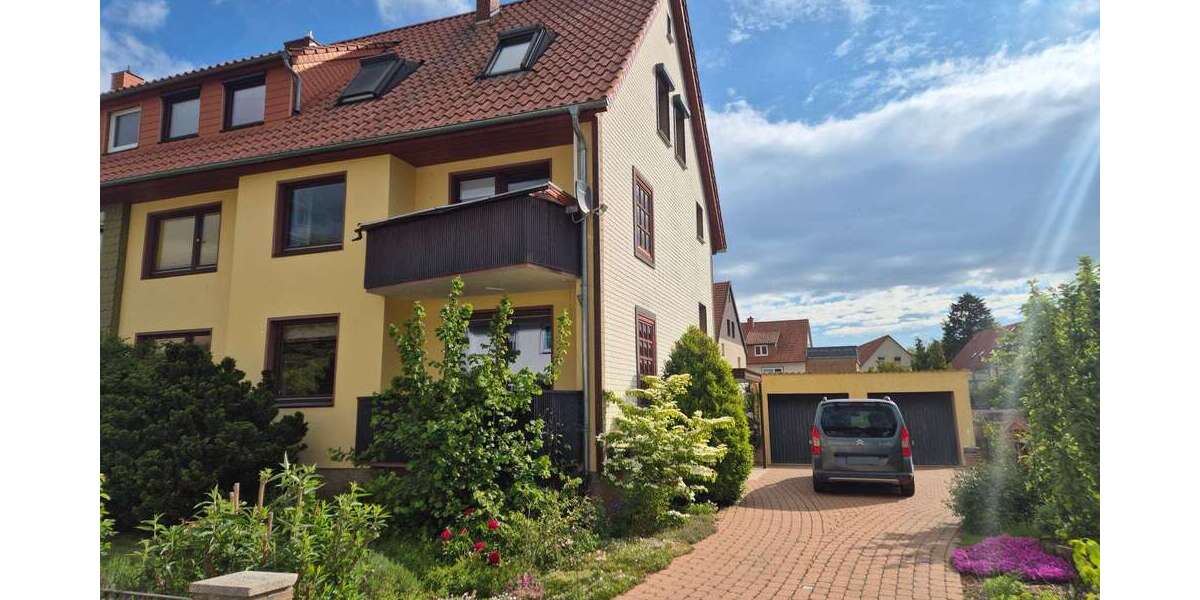 Einfamilienhaus Springe - 9 Zimmer, 220 m&sup2;, 368.000&euro; | Angebot:26744741