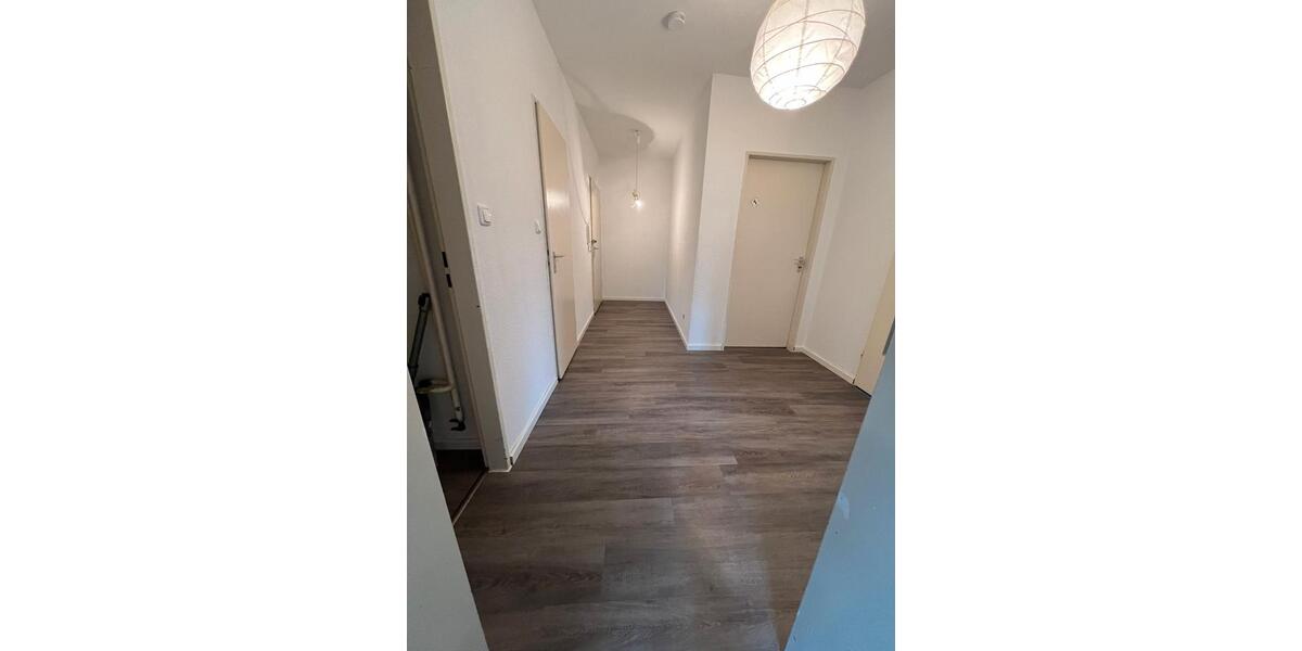 Erdgeschoßwohnung Laatzen - 3 Zimmer, 74 m&sup2;, 185.000&euro; | Angebot:26272857
