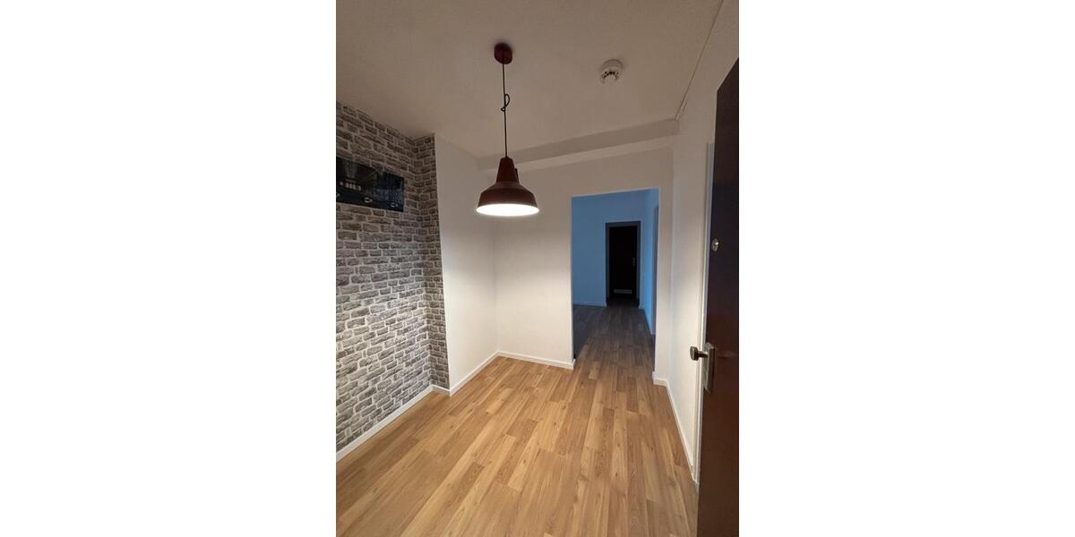 Etagenwohnung Garbsen Berenbostel - 3 Zimmer, 87 m&sup2;, 900&euro; | Angebot:24563436