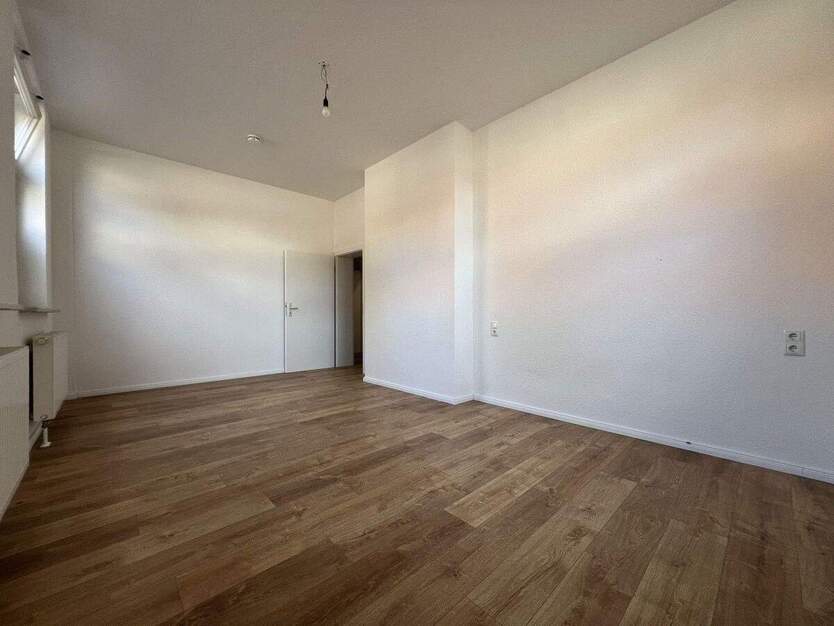 Sanierte großzügige 2-Zimmer-Wohnung inkl. Küche im Zentrum von Springe-Eldagsen 2 zimmer