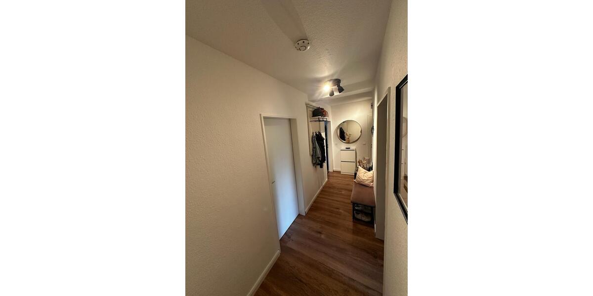 Etagenwohnung Ronnenberg - 3 Zimmer, 90 m&sup2;, 270.000&euro; | Angebot:27025526