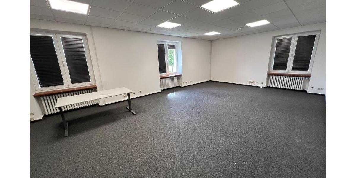 Büros zur Miete: von 208 m² bis 1.011 m² zimmer