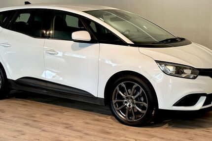 Renault Scenic 67.200 km 10.990 € Isernhagen 30916