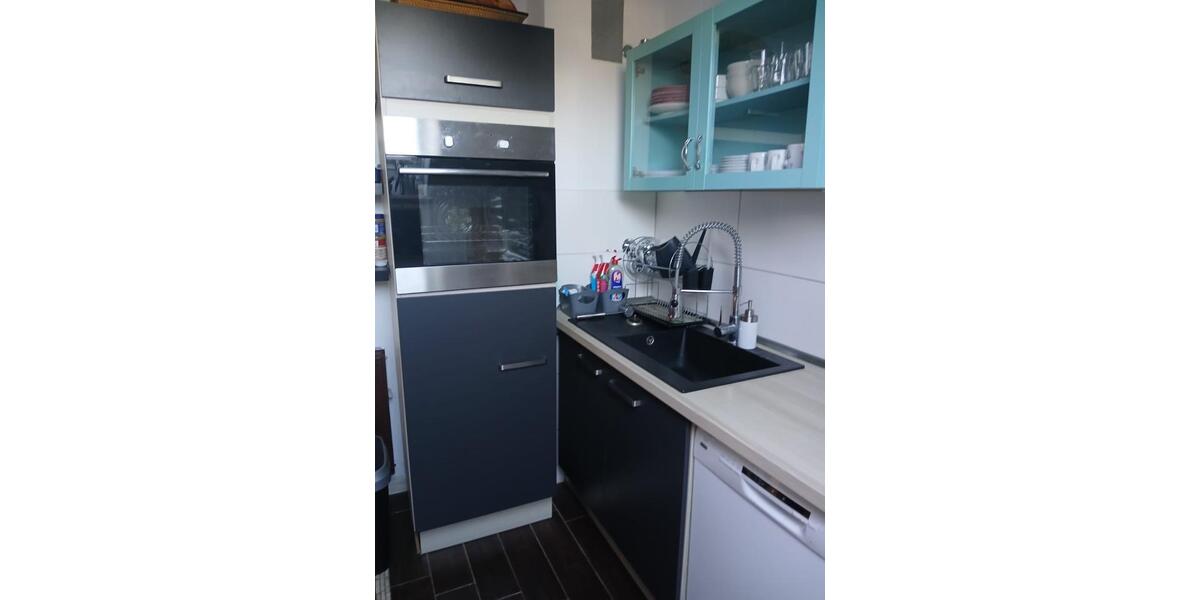 75 m² Eigentumswohnung plus ca. 50 m² ausbaufähigen Dachboden 3 zimmer