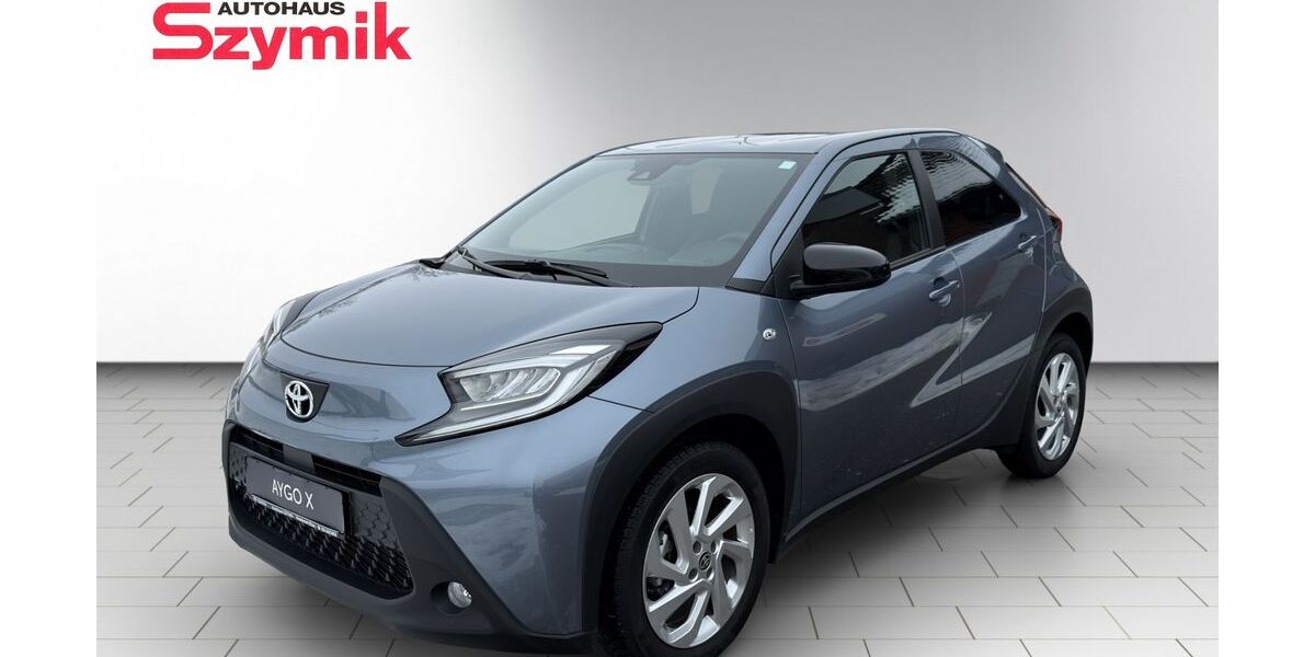 Toyota Aygo (X) 3.500 km 16.770 &euro; Wedemark 30900