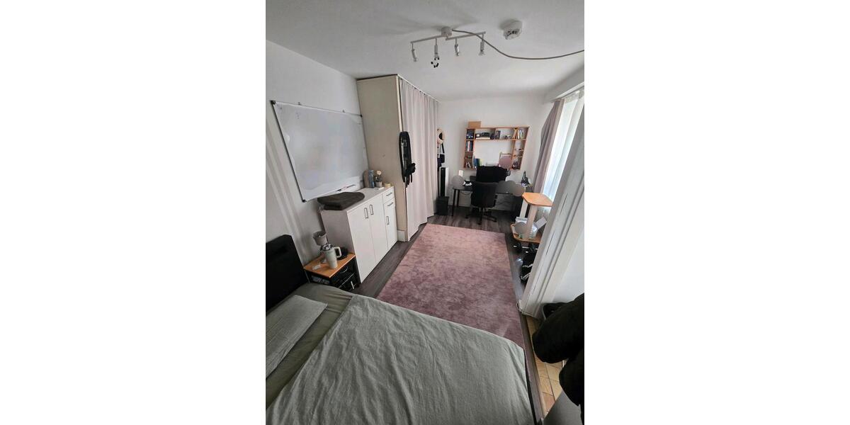 Hochparterre Hannover Herrenhausen-Stöcken - 3 Zimmer, 80 m&sup2;, 1.000&euro; | Angebot:27594920