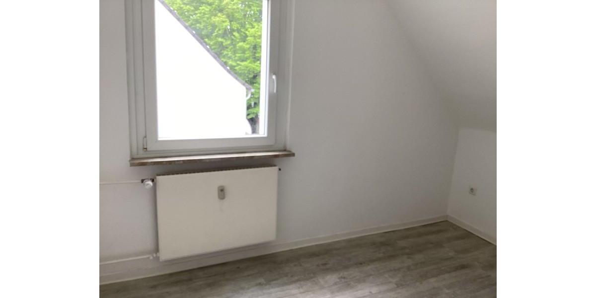 Dachgeschoßwohnung Barsinghausen - 2 Zimmer, 43 m&sup2;, 379&euro; | Angebot:26479604