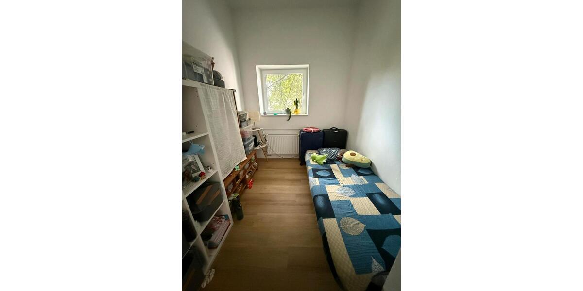 Etagenwohnung Hannover Herrenhausen-Stöcken - 1 Zimmer, 30 m&sup2;, 300&euro; | Angebot:25168132