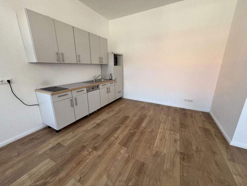 Sanierte großzügige 2-Zimmer-Wohnung inkl. Küche im Zentrum von Springe-Eldagsen 2 zimmer