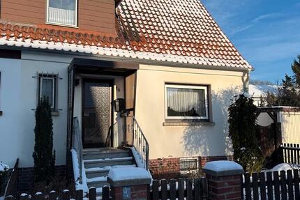 Haus Hannover Vahrenwald-List - 3 Zimmer, 100 m&sup2;, 1.200&euro; | Angebot:25140987