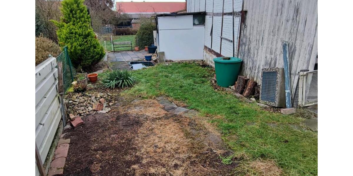 Sibbesse OT Eberholzen: Einfamilienhaus mit Nebengebäude 4.5 zimmer