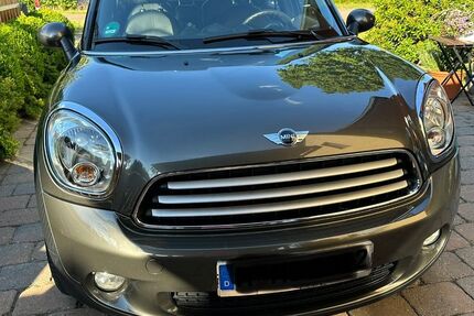 Mini Countryman C (Cooper) 99.700 km 9.250 &euro; Burgdorf 31303