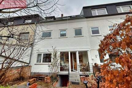 Haus Hannover Badenstedt - 4 Zimmer, 109 m&sup2;, 375.000&euro; | Angebot:25245733