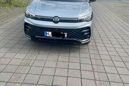 VW Tiguan 9.000 km 50.799 &euro; Garbsen / Hannover 30823