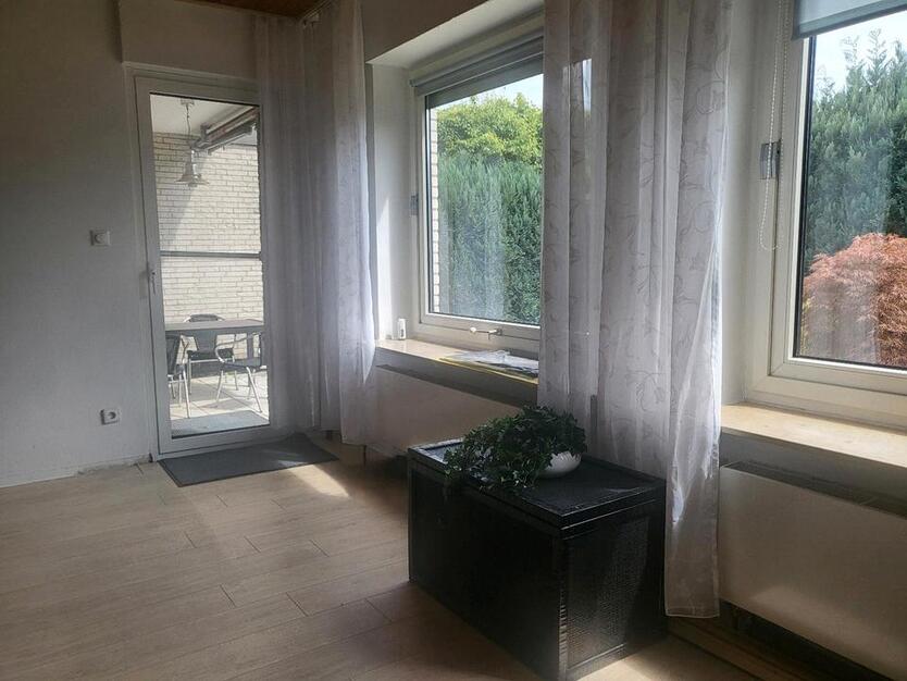 Heller Bungalow mit Garage in Isernhagen NB PROVISIONSFREI