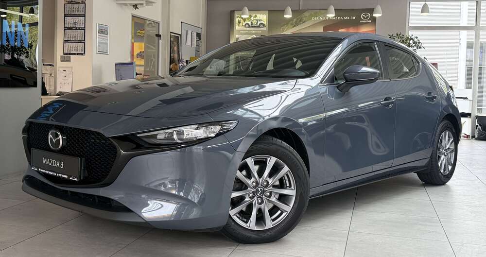 Mazda 3 49.999 km 17.790 &euro; Hannover 30625