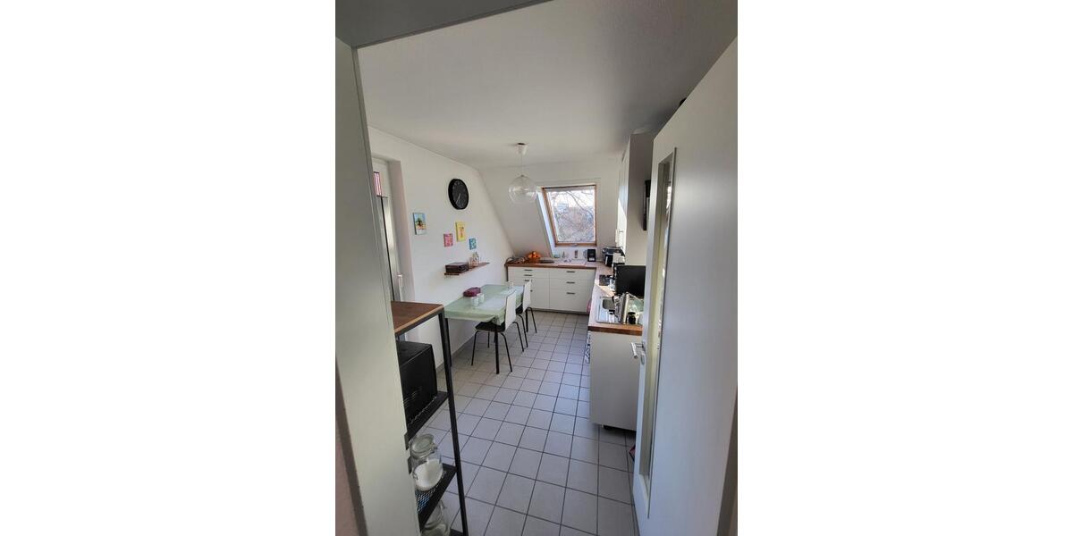 Dachgeschoßwohnung Hannover Ahlem-Badenstedt-Davenstedt - 2 Zimmer, 66 m&sup2;, 785&euro; | Angebot:25283089
