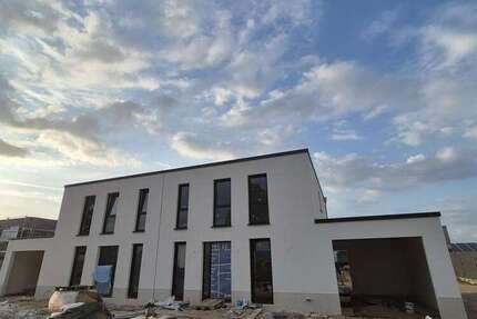 Haus zum Mieten in Gehrden 1.900 € 140 m²