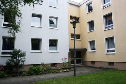 Großzügige 4-Zimmer-Eigentumswohnung in Altwarmbüchen zimmer