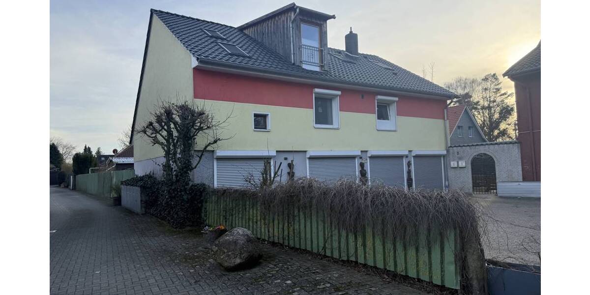 Mehrfamilienhaus, Wohnhaus Garbsen Horst - 5 Zimmer, 130 m&sup2;, 350.000&euro; | Angebot:26330461