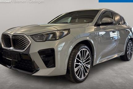 BMW iX2 13.022 km 50.700 &euro; Hannover 30539