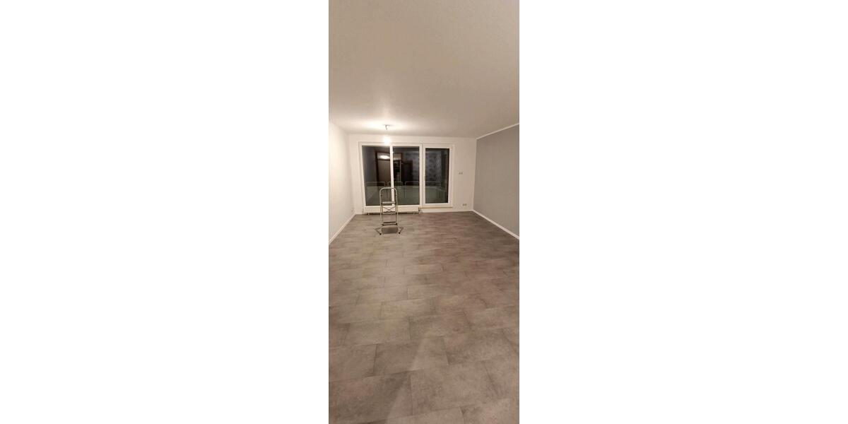 Etagenwohnung Sehnde - 2 Zimmer, 65 m&sup2;, 750&euro; | Angebot:24866418