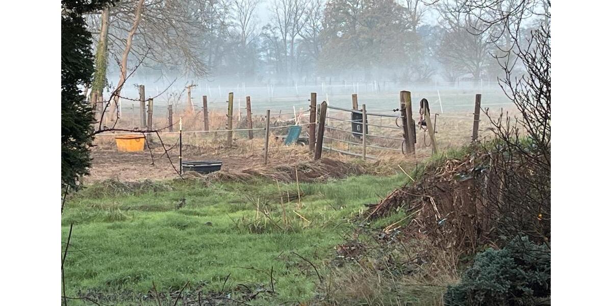 Großzügige 3 Zimmer Dachgeschosswohnung Engelbostel, Schulenburg 3 zimmer