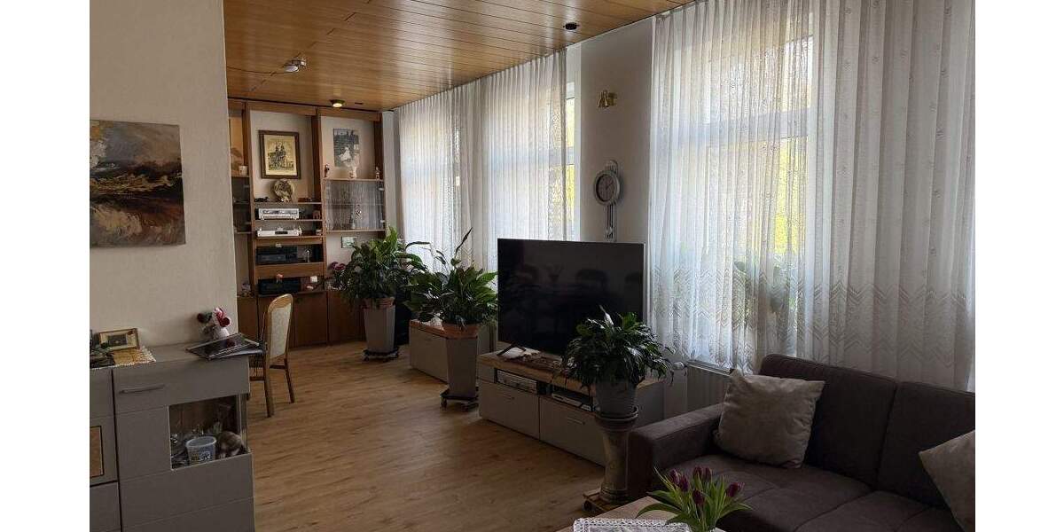 Mehrfamilienhaus, Wohnhaus Sehnde - 8 Zimmer, 185 m&sup2;, 630.000&euro; | Angebot:25770681