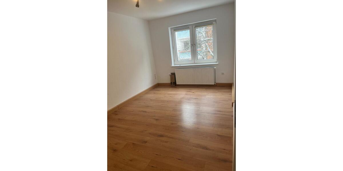 Etagenwohnung Hannover Vahrenwald-List - 1 Zimmer, 16 m&sup2;, 450&euro; | Angebot:25297361