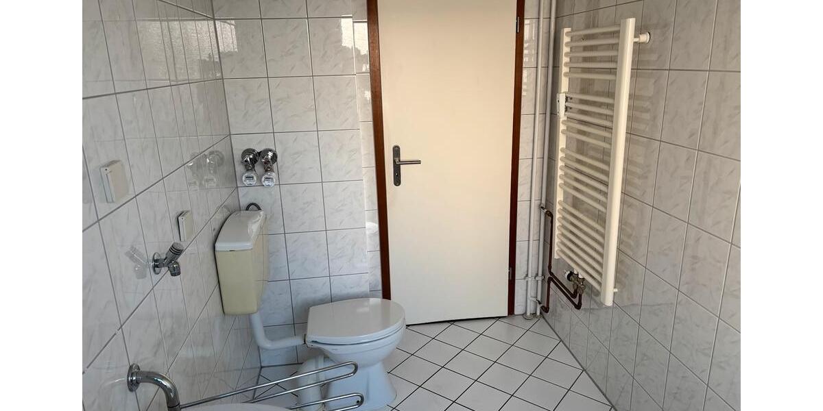 Etagenwohnung Hildesheim Bockfeld - 2 Zimmer, 72 m&sup2;, 570&euro; | Angebot:25308617