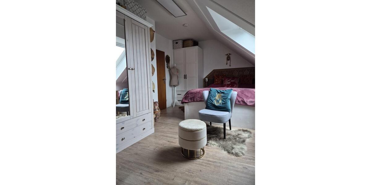 Dachgeschoßwohnung Hannover Herrenhausen-Stöcken - 1 Zimmer, 58 m&sup2;, 811&euro; | Angebot:24839000