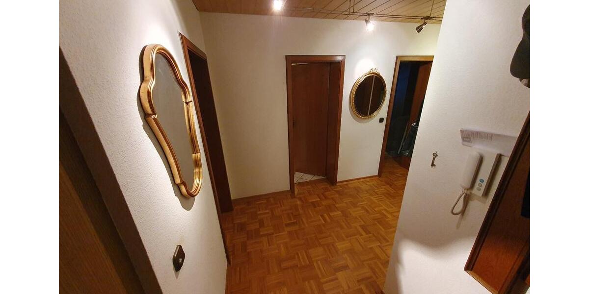 Etagenwohnung Seelze - 3 Zimmer, 91 m&sup2;, 250.000&euro; | Angebot:26901907