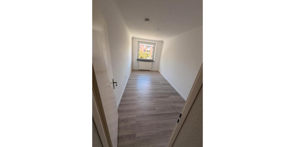Etagenwohnung Hannover Herrenhausen-Stöcken - 3 Zimmer, 69 m&sup2;, 240.000&euro; | Angebot:26611473
