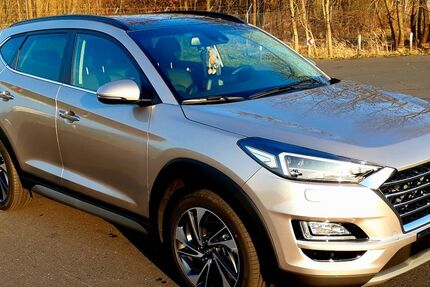 Hyundai TUCSON 39.000 km 22.500 &euro; Wedemark 30900