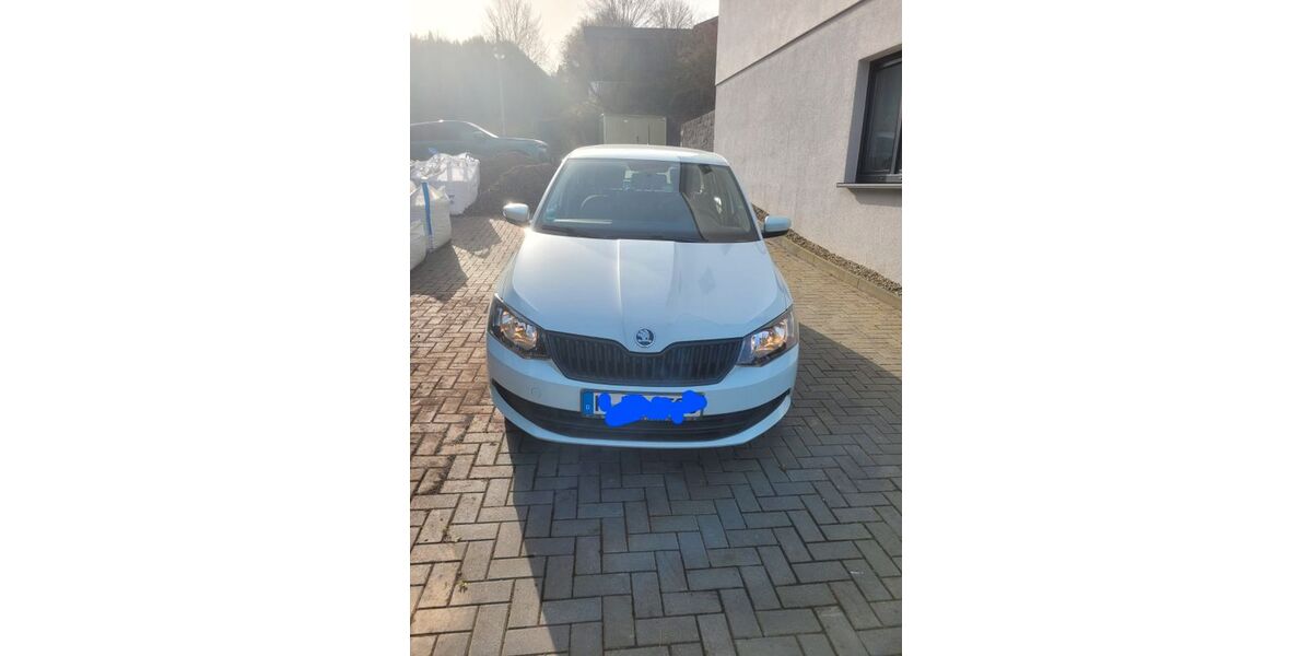 Skoda Fabia 85.066 km 9.095 &euro; Isernhagen 30916