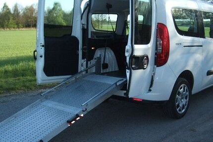 Fiat Doblo 160.583 km 16.499 &euro; Hannover 30519