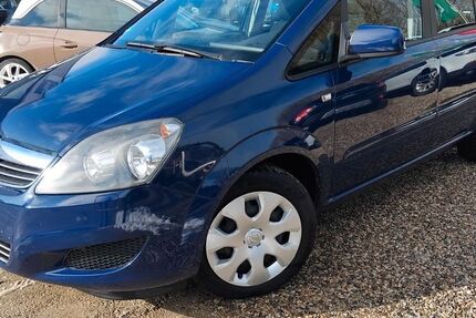 Opel Zafira 157.000 km 5.990 &euro; Springe 31832