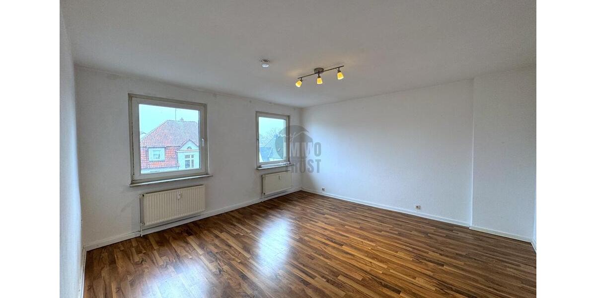 Etagenwohnung Hildesheim Bockfeld - 3 Zimmer, 82 m&sup2;, 850&euro; | Angebot:26183950