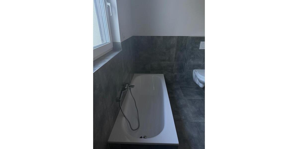 Etagenwohnung Sehnde - 3.5 Zimmer, 110 m&sup2;, 1.190&euro; | Angebot:26269919