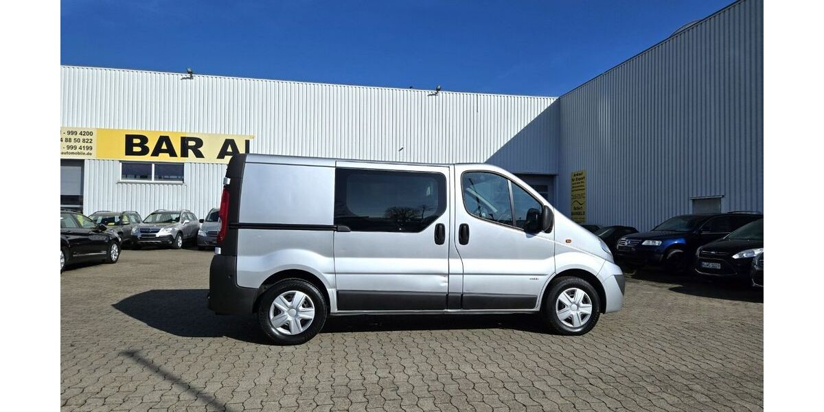 Opel Vivaro 96.000 km 6.990 &euro; Garbsen/ Hannover 30827