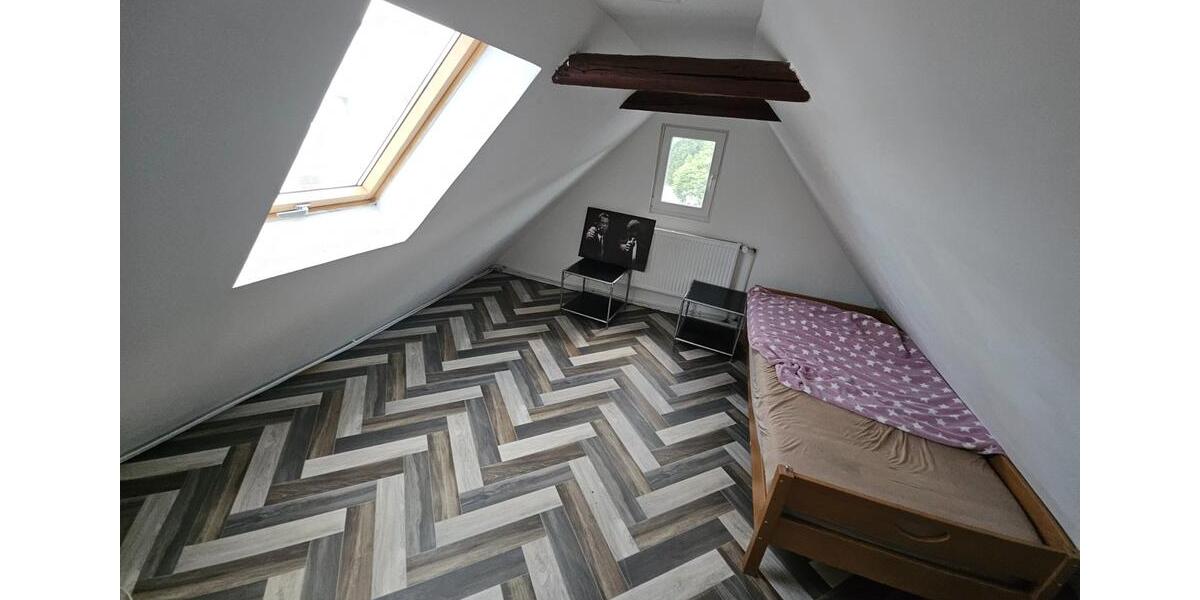 Etagenwohnung Springe - 1 Zimmer, 10 m&sup2;, 320&euro; | Angebot:25479620