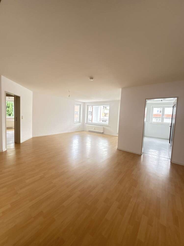 Wohnung zum Mieten in Garbsen 850 € 89 m²
