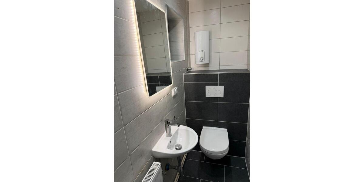 Erdgeschoßwohnung Hannover Ahlem-Badenstedt-Davenstedt - 2 Zimmer, 45 m&sup2;, 1.000&euro; | Angebot:25645477