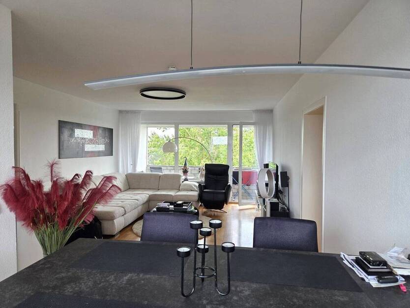 Attraktive 4-Zimmer-Wohnung mit Panoramablick in Kirchrode!